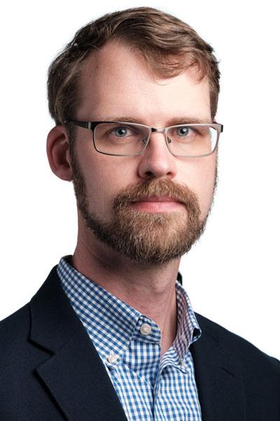 Ken Peters of Fulcrum Wealth Advisors headshot